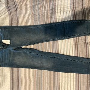 BRAND NEW W/TAGS!! Tummy control JudyBlue jeans!!